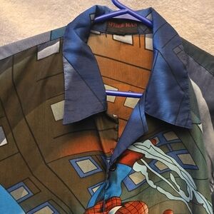Vintage 2001 Marvel Spider-Man all-over print men's short-sleeve button-up shirt